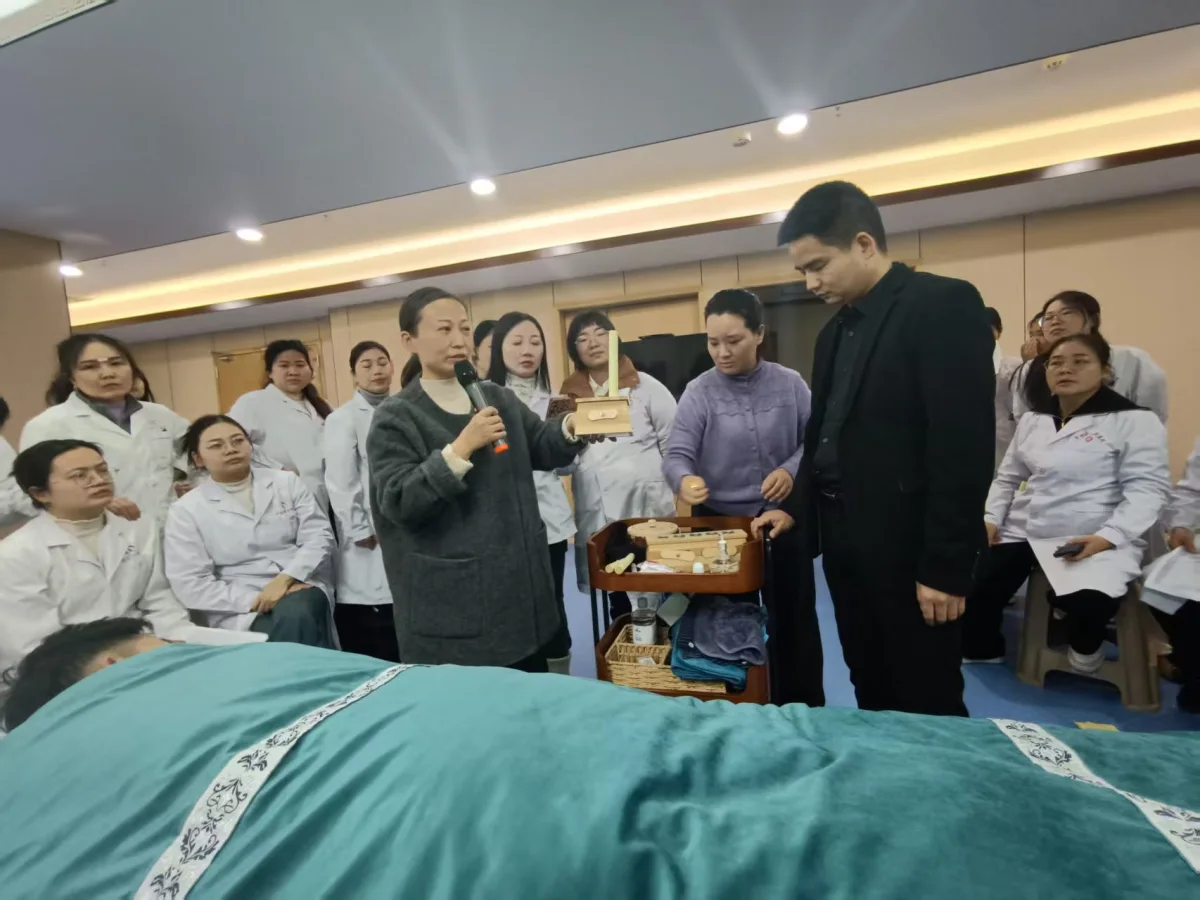 艾灸培训医院外训实操