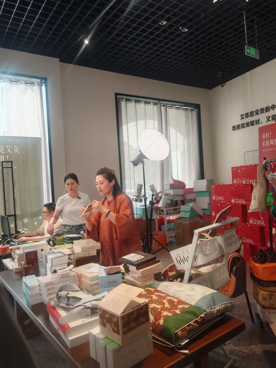 光影聚焦蕲艾产业 镜头助力乡村振兴——省市县三级摄协组织创作小分队深入蕲春开展主题采风活动配图21