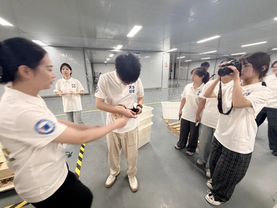 company-news-20260707-wuhan-tech-practice-qiai-factory 配图 02