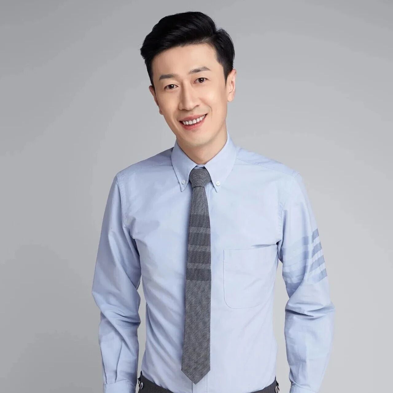 “老板上班了”孙浩茗先生携团队莅临蕲艾供应链参观交流
